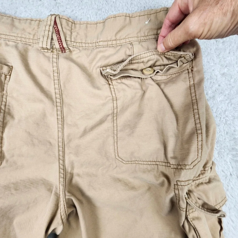 Ocean Pacific OP Mens Tan Cotton Cargo Shorts Raw Hem Size 40 Y2K Surf Skate